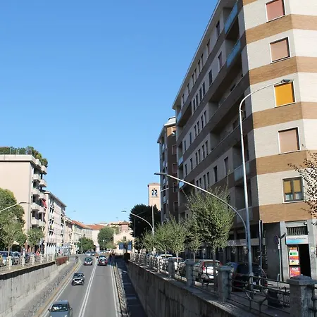 Arcobaleno In Stazione Apartment Saronno Exterior photo
